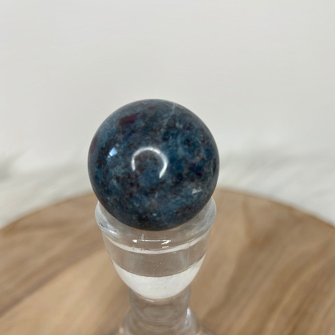 Ruby in Kyanite Sphere (R22)