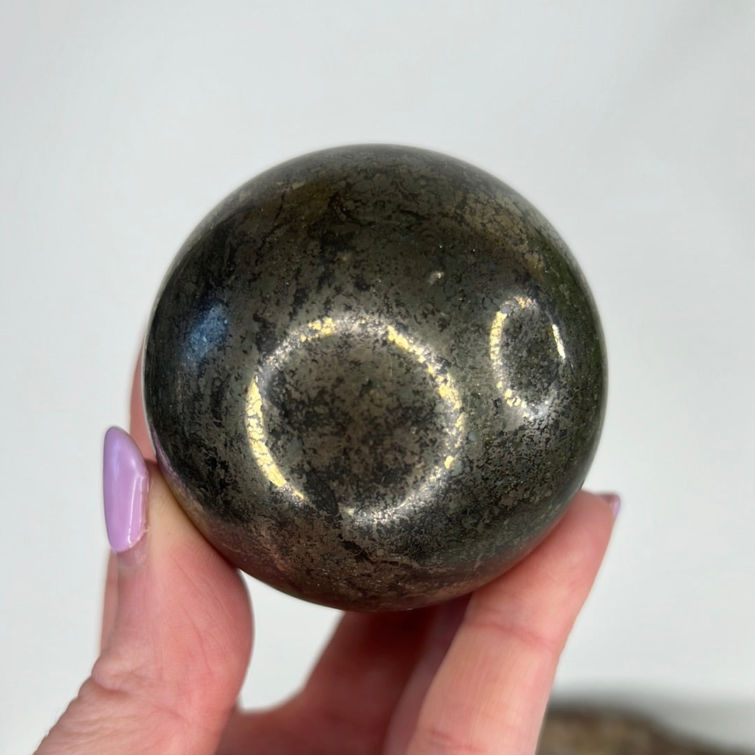 Chalcopyrite Sphere (C95)