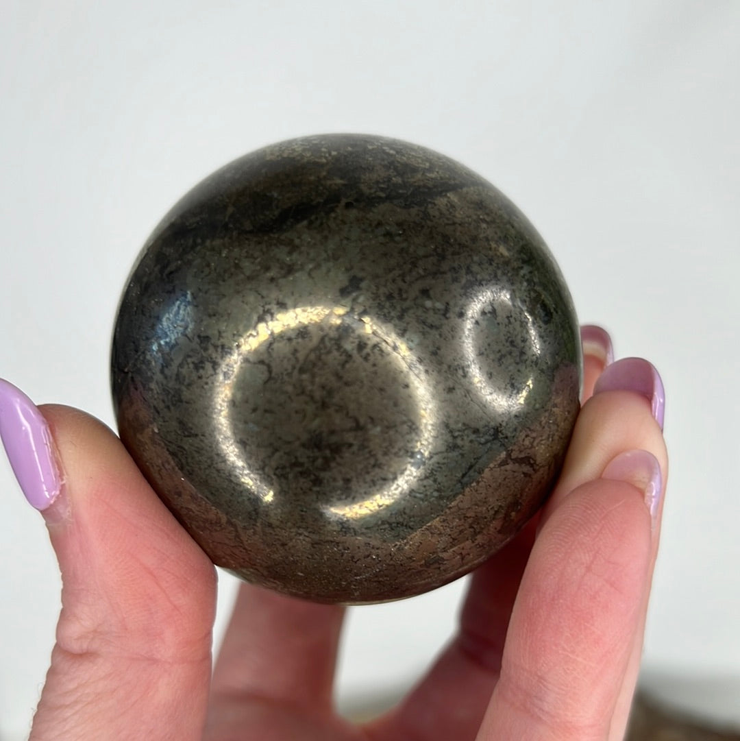 Chalcopyrite Sphere (C95)