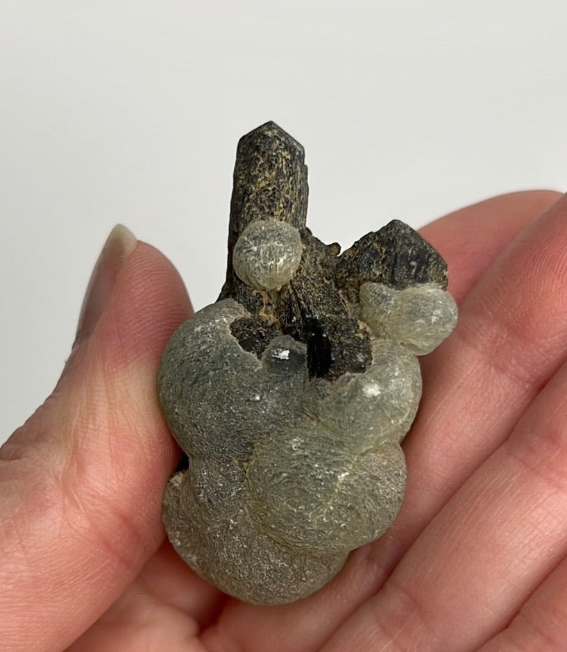 Prehnite with Epidote (M32)