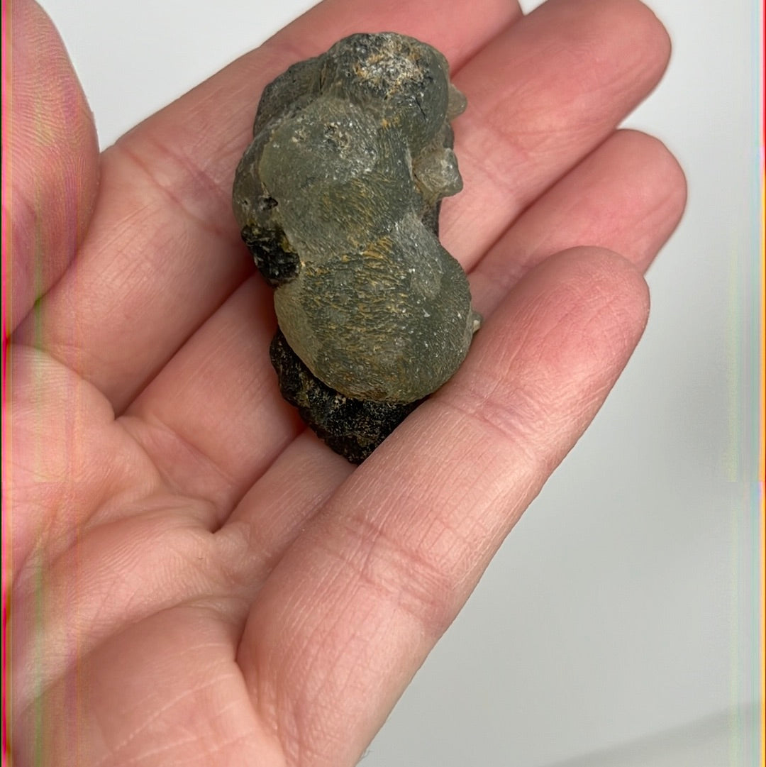 Prehnite with Epidote (J25)