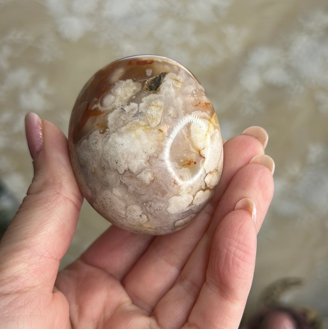 Flower Agate Palm Stone (D26)