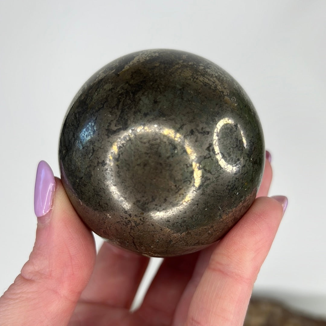 Chalcopyrite Sphere (C95)