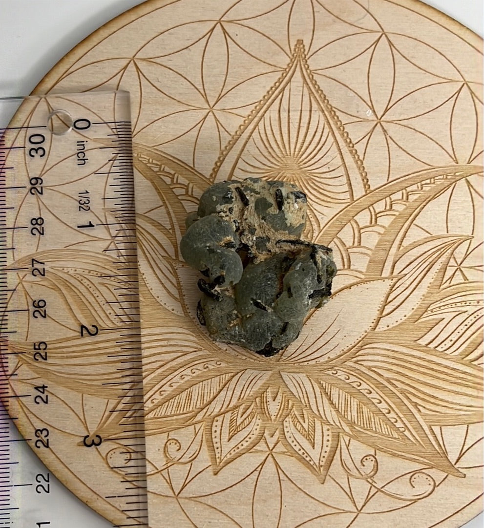 Prehnite with Epidote (A32)