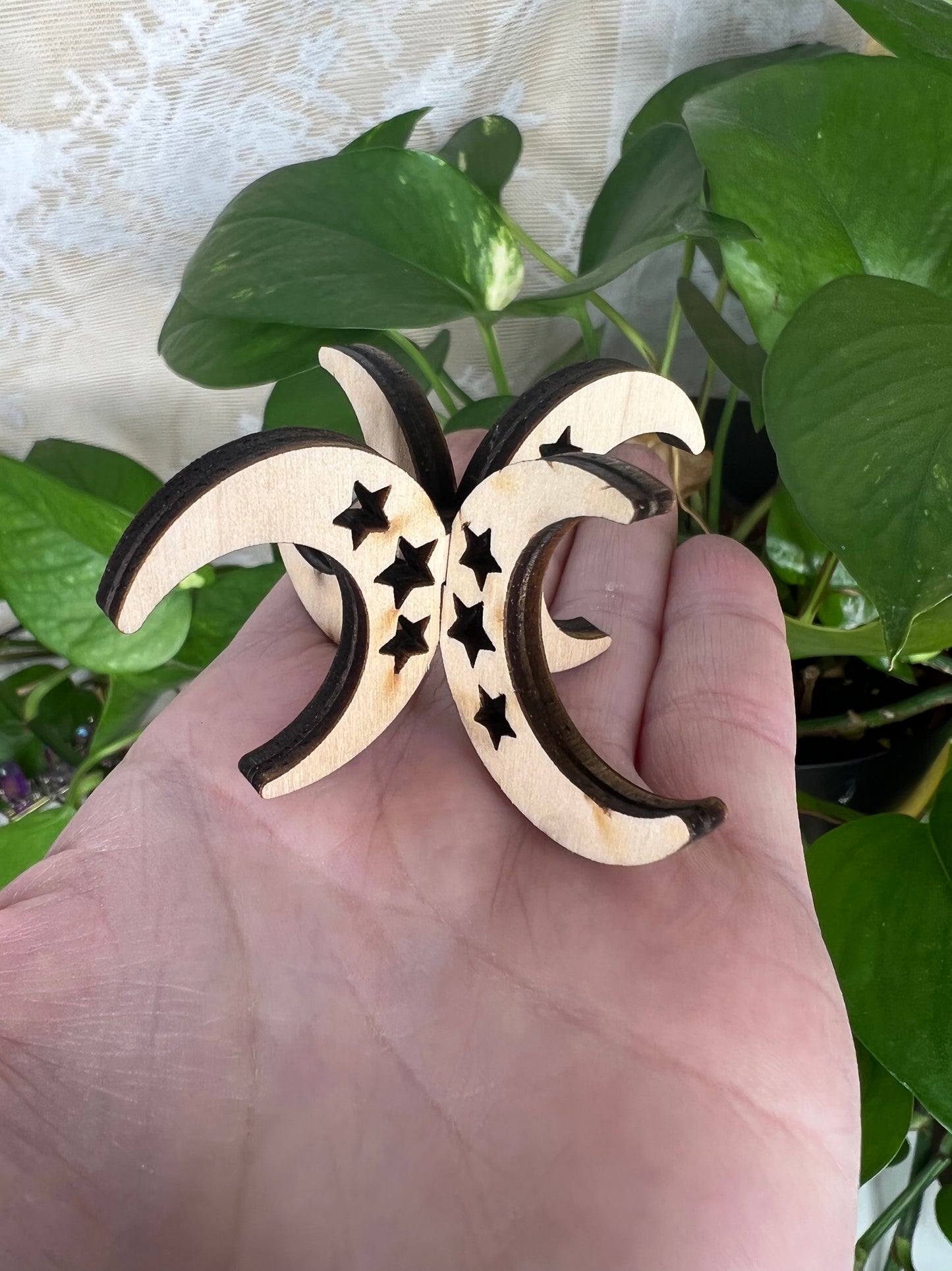 Interlocking Moon Sphere Stand