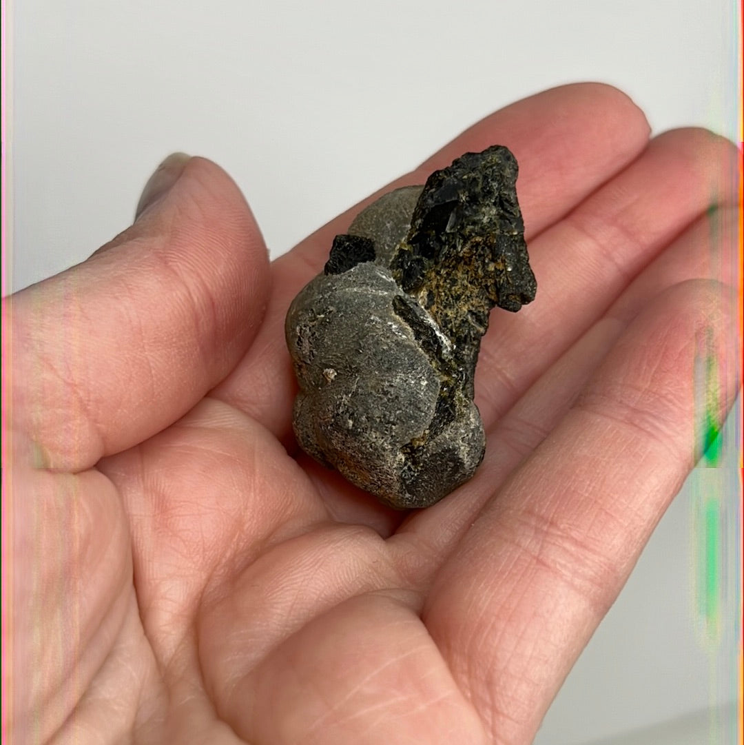 Prehnite with Epidote (J25)