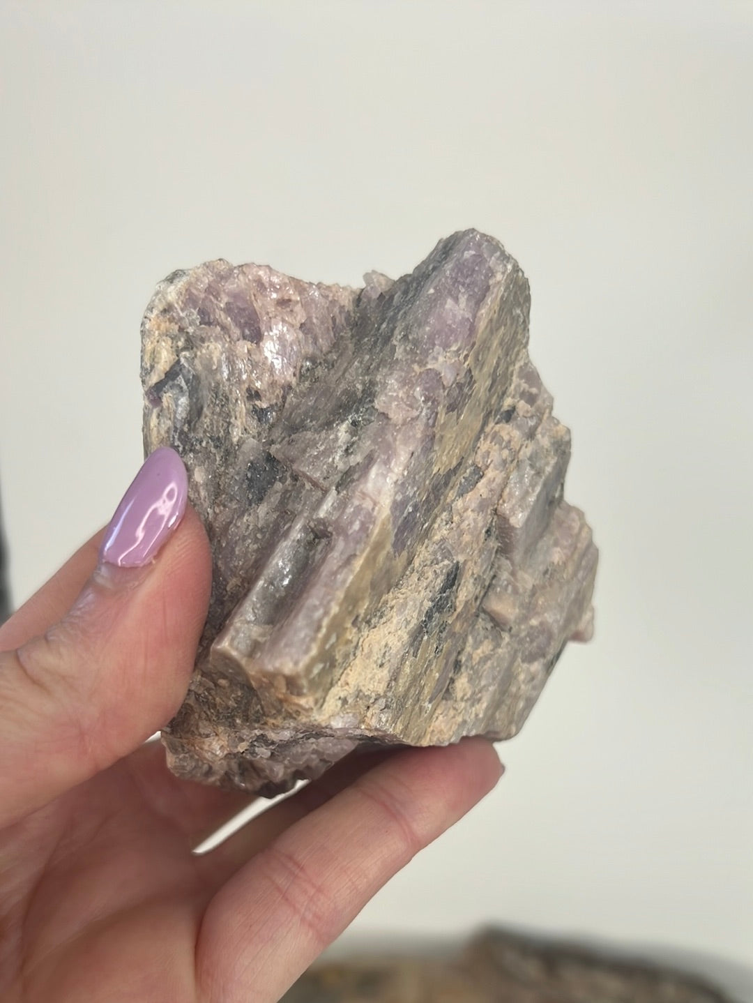 Rough Kunzite (CC114)