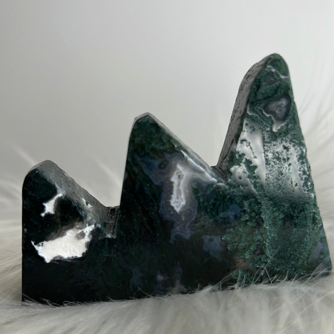 Moss Agate Mountain (C24)