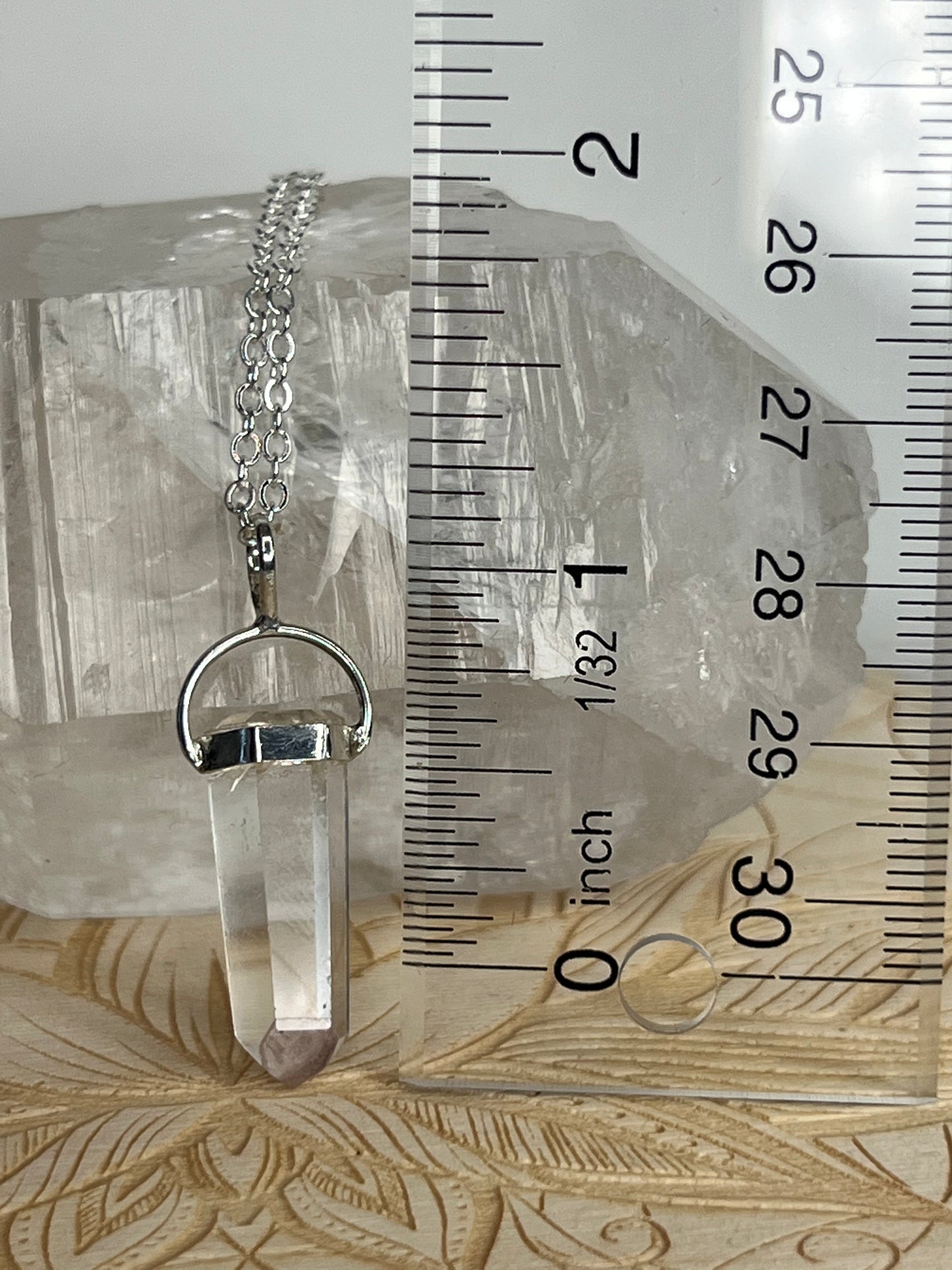 Lithium included Quartz Pendant (AA38)