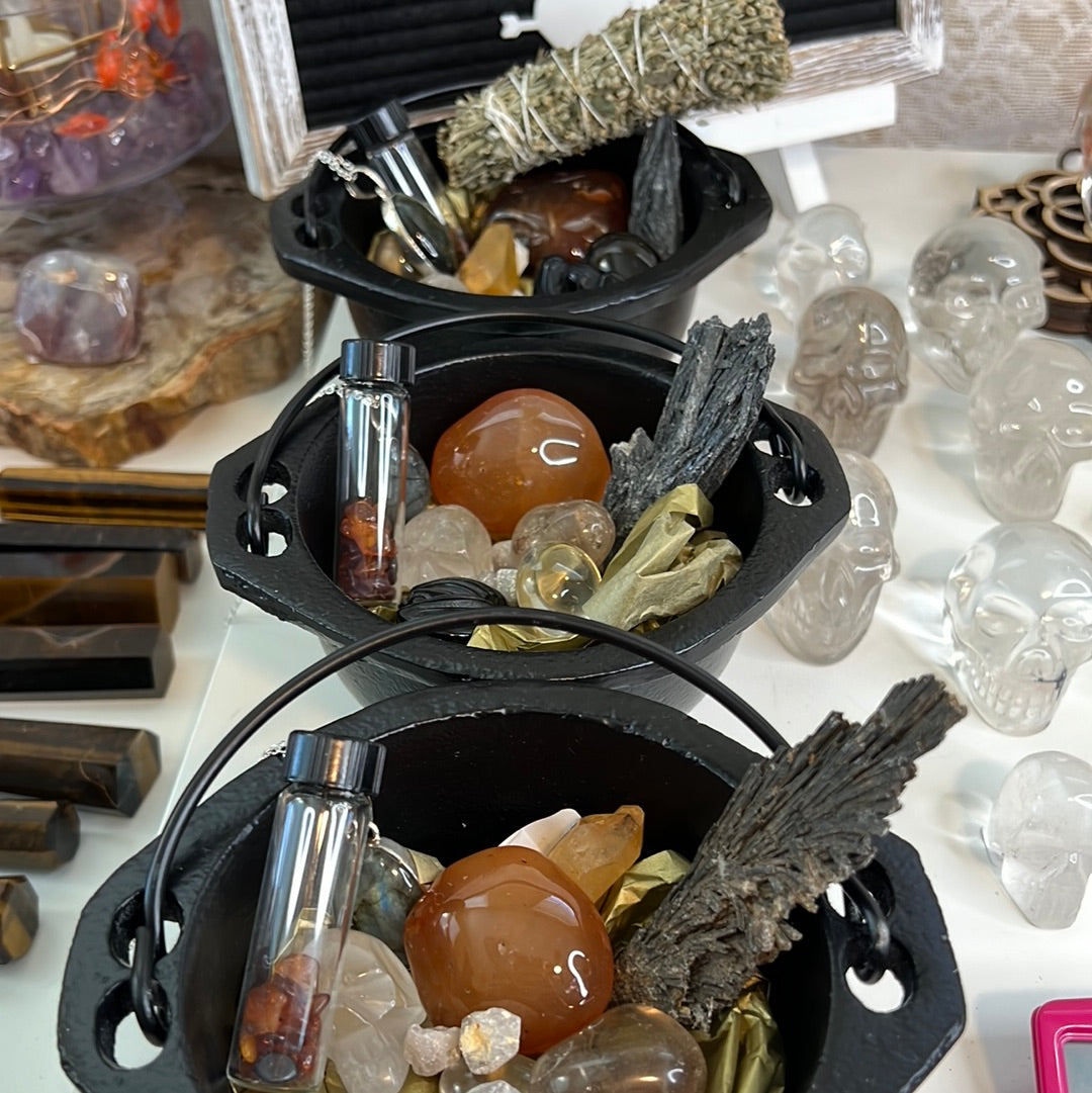 Large Cauldron Set