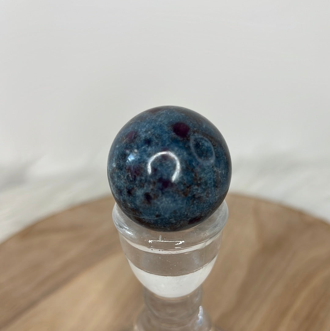 Ruby in Kyanite Sphere (R22)