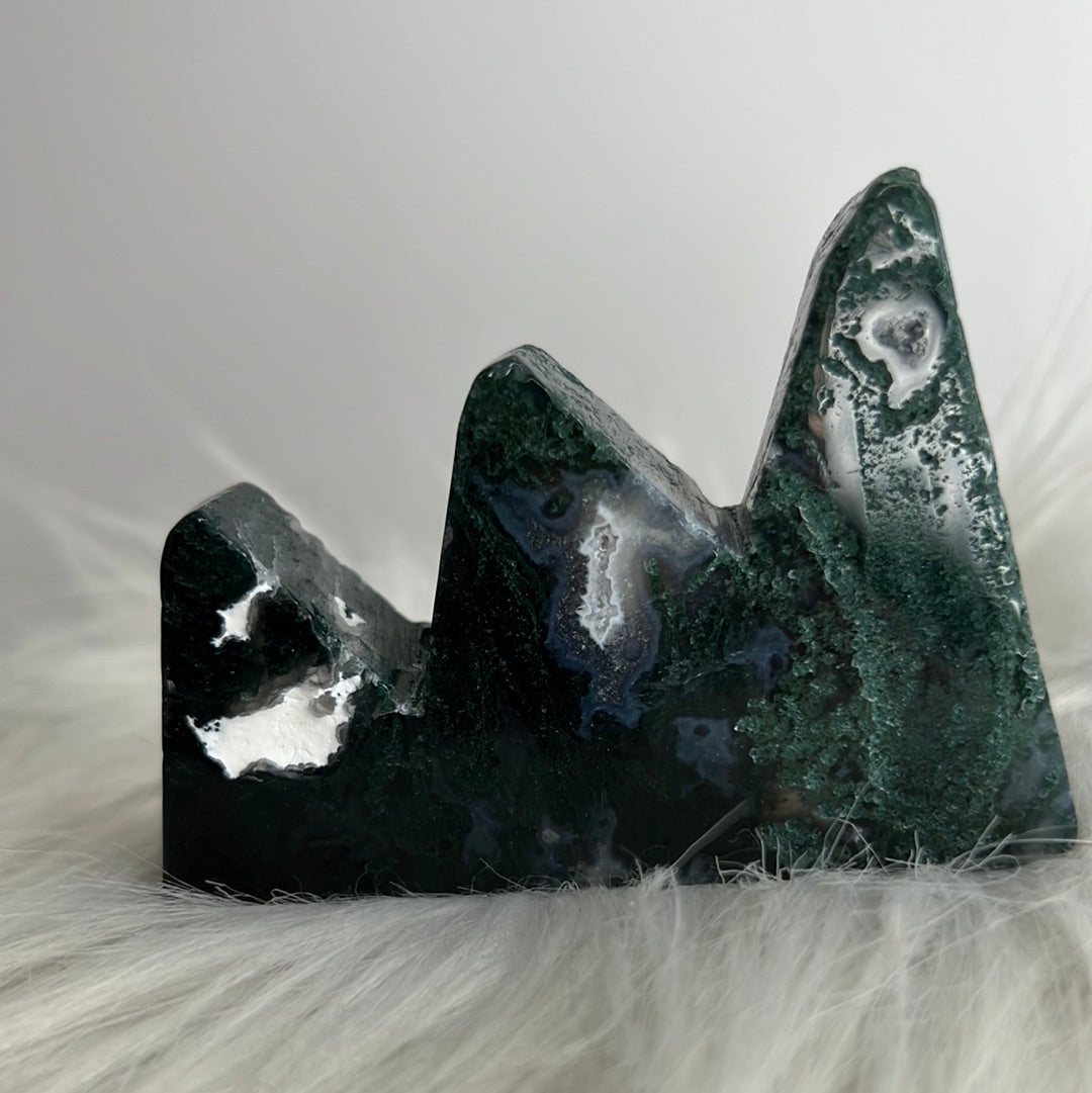 Moss Agate Mountain (C24)